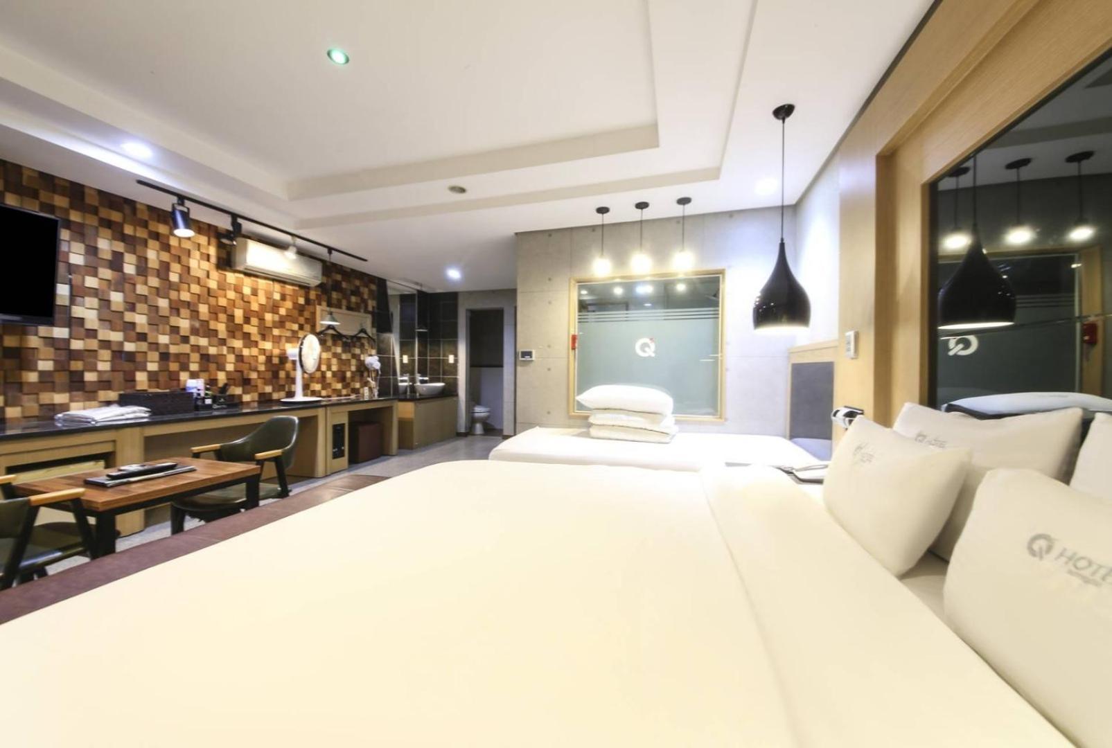 Q5 Hotel Busan Songdo Екстер'єр фото